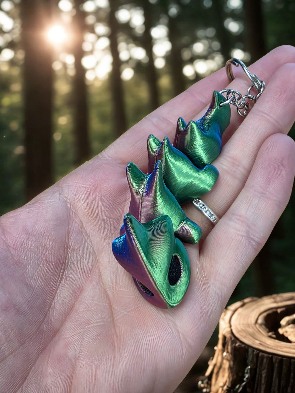 3D Printed Dragon Keychain – Articulated & Flexible